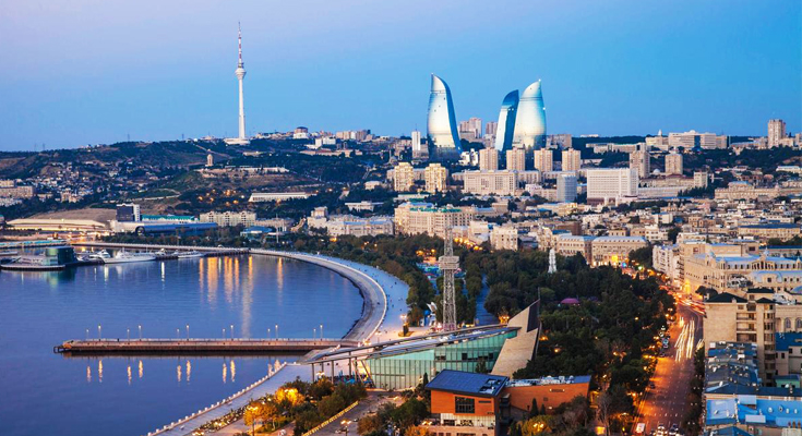 Stroll the seaside - Baku