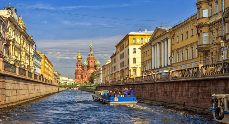 Canal Tour St. Petersburg