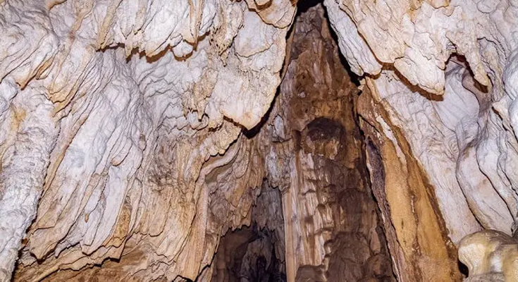 Explore-Limestone-Caves